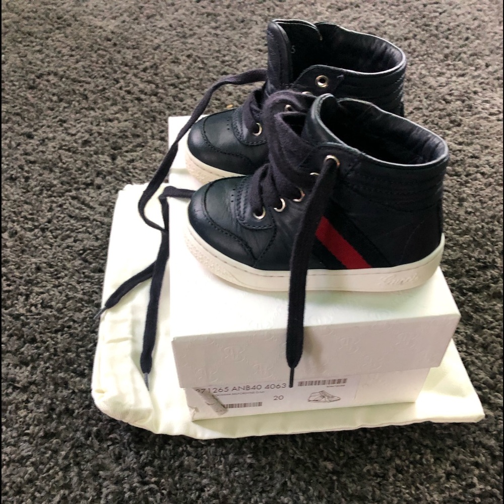 Size 4 Navy and red infant/toddler Gucci shoes